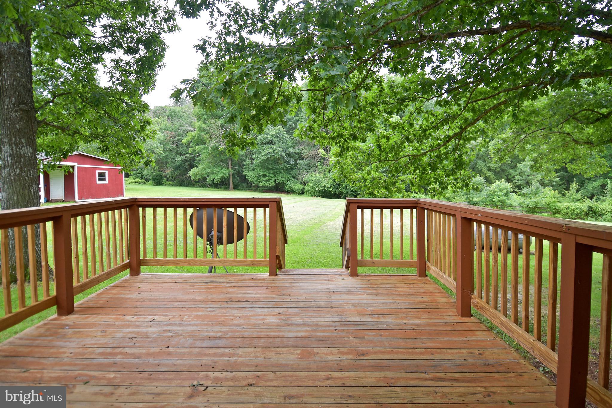3615 Dumfries Road Catlett, VA 20119 - Photo 27 of 30 Large deck