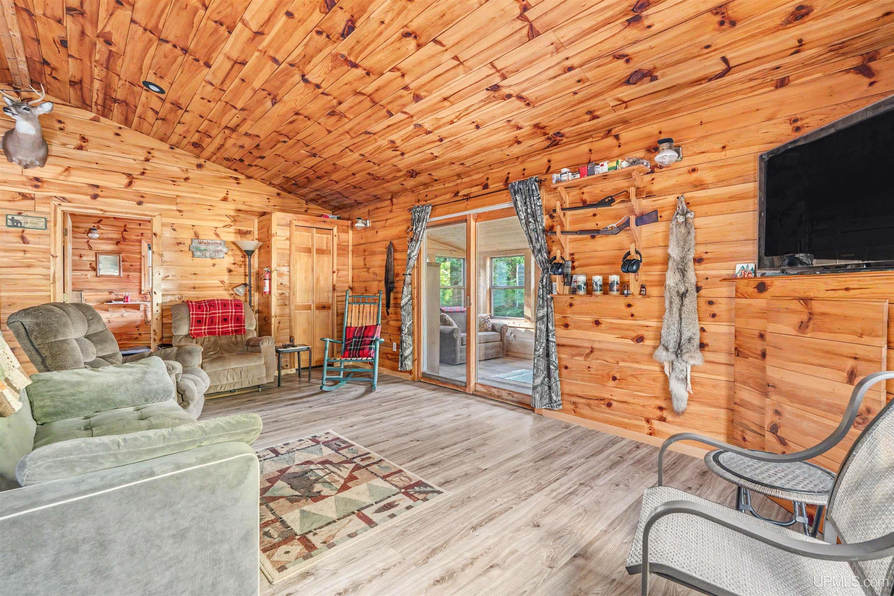 1647 West Edge Road Germfask, MI 49836 - Photo 2 of 53 Gallery Image 2