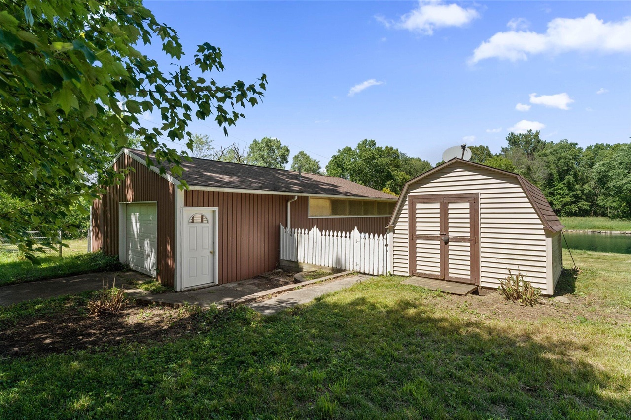 2921 Beebe Road Niles, MI 49120 - Photo 10 of 29