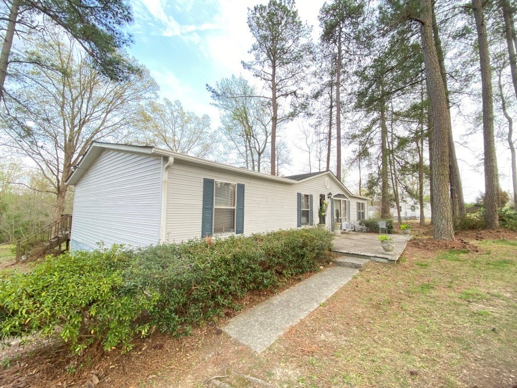 417 Flat Rock Road Kenbridge, VA 23944 - Photo 3 of 44 Gallery Image 3