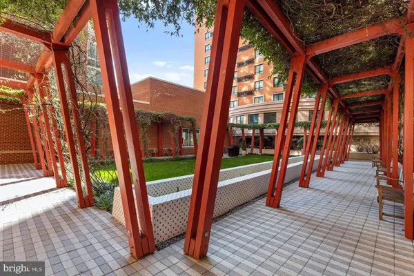 $2,100 | 1000 New Jersey Avenue Southeast, Unit 516, Washington, DC 20003