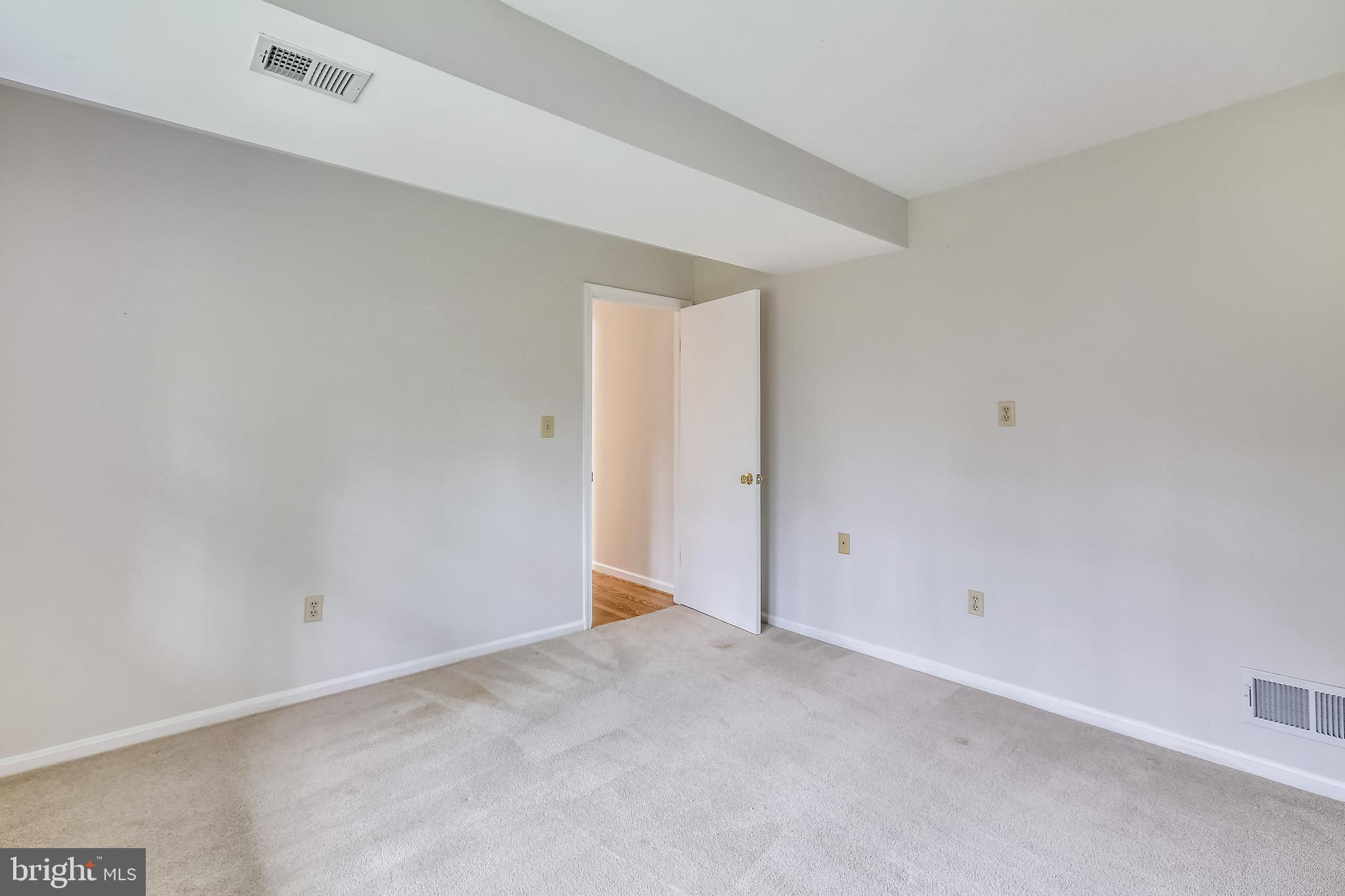 10701 Meadowhill Road Silver Spring, MD 20901 - Photo 28 of 82 Gallery Image 28