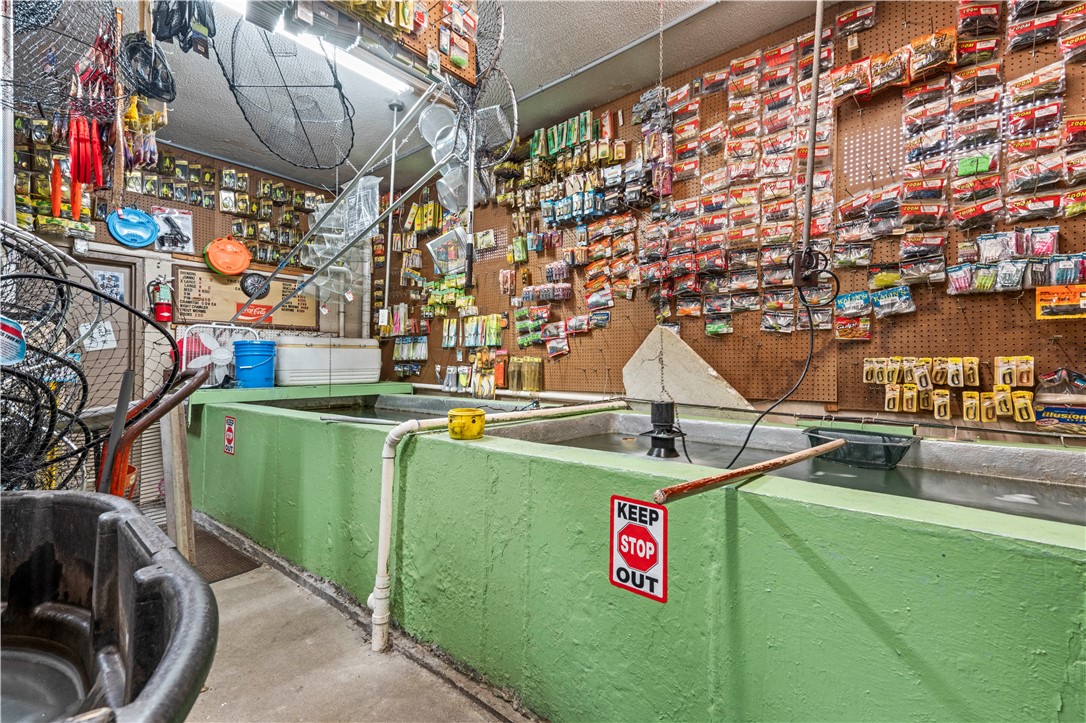 341 Burnside Avenue Woonsocket, RI 02895 - Photo 12 of 42