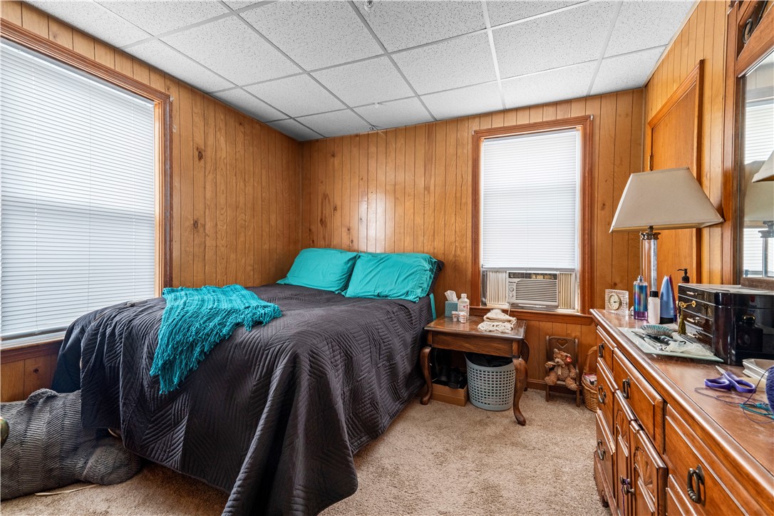 341 Burnside Avenue Woonsocket, RI 02895 - Photo 29 of 42