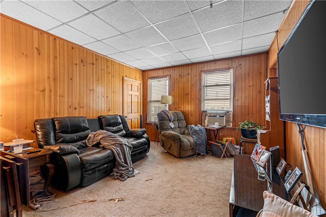 341 Burnside Avenue Woonsocket, RI 02895 - Photo 30 of 42