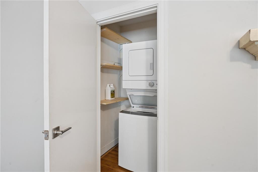 2477 North Decatur Road, Unit B2 Decatur, GA 30033 - Photo 17 of 28 Gallery Image 17
