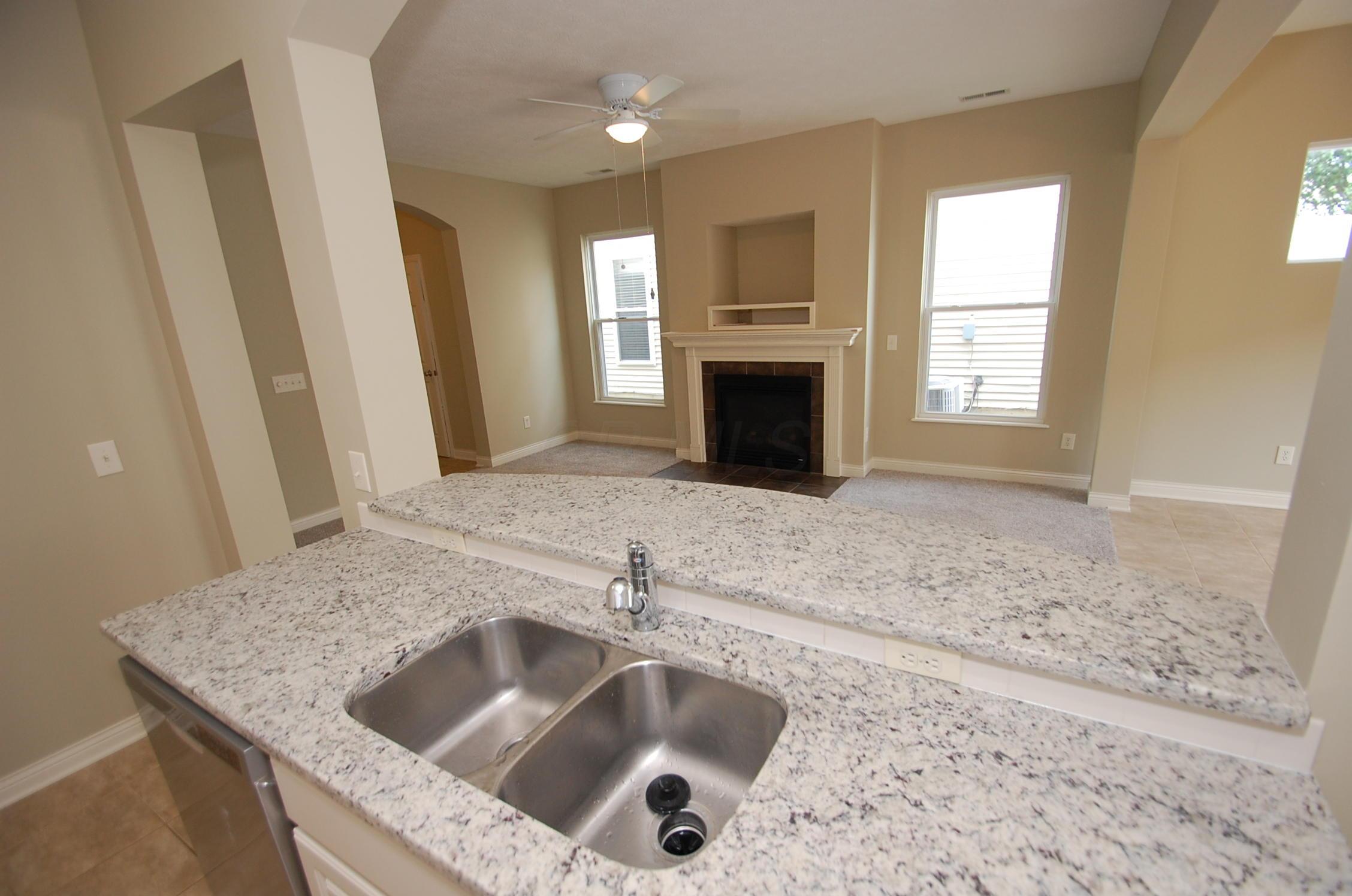6123 Rackley Way Westerville, OH 43081 - Photo 12 of 32 Gallery Image 12