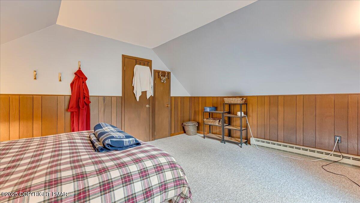 138 Badger Drive Bushkill, PA 18324 - Photo 20 of 44 28-Photo Sep 04 2025, 2 02 34 PM (1)