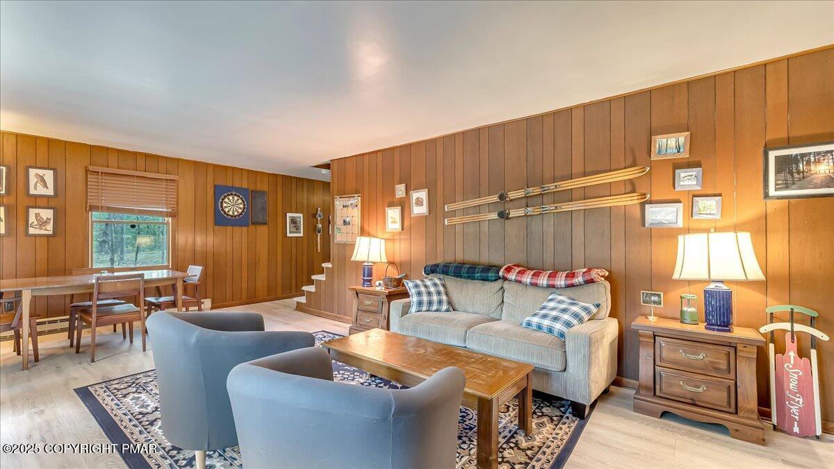 138 Badger Drive Bushkill, PA 18324 - Photo 22 of 44 09-Photo Sep 04 2025, 2 04 53 PM (1)