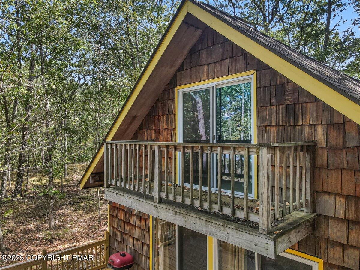 138 Badger Drive Bushkill, PA 18324 - Photo 30 of 44 32-Photo Sep 04 2025, 2 53 03 PM