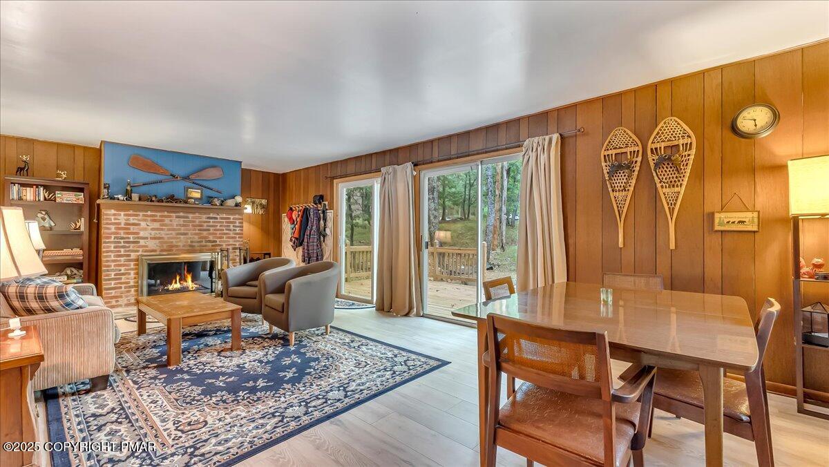 138 Badger Drive Bushkill, PA 18324 - Photo 3 of 44 16-Photo Sep 04 2025, 2 03 03 PM (1)