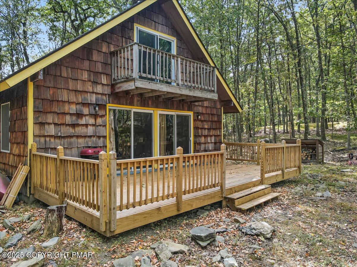 138 Badger Drive Bushkill, PA 18324 - Photo 43 of 44 06-Photo Sep 04 2025, 2 52 06 PM