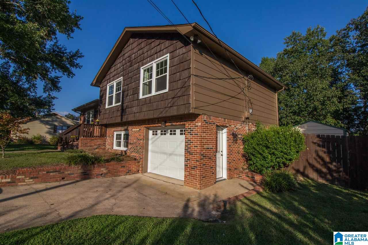 1725 Magnolia Street Gardendale, AL 35071 - Photo 4 of 44