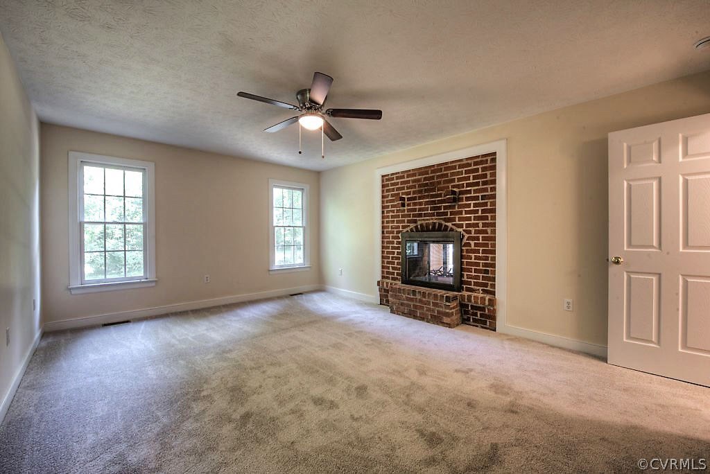 9217 Varina Road Henrico, VA 23231 - Photo 24 of 49 a view of empty room with a fireplace