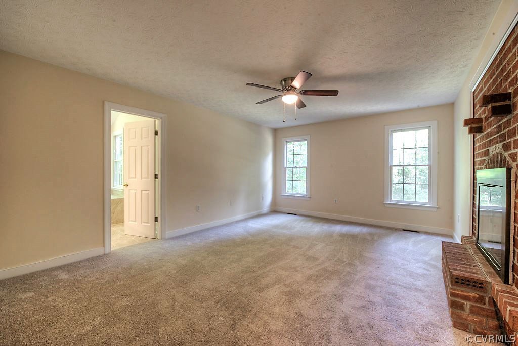9217 Varina Road Henrico, VA 23231 - Photo 25 of 49 a view of an empty room with a window
