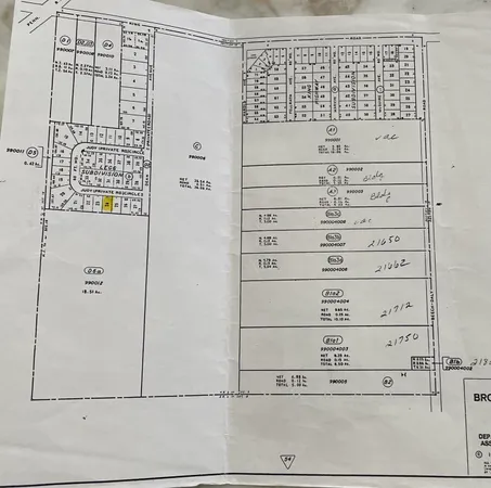 $28,000 | Judy Circle, Unit 23, Romulus, MI 48174