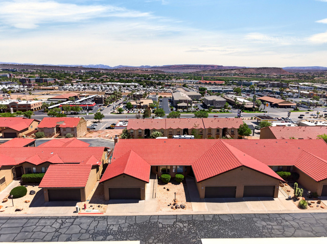 161 West 950 South, Unit Q1 St. George, UT 84770 - Photo 4 of 37 Bird's eye view of mountains