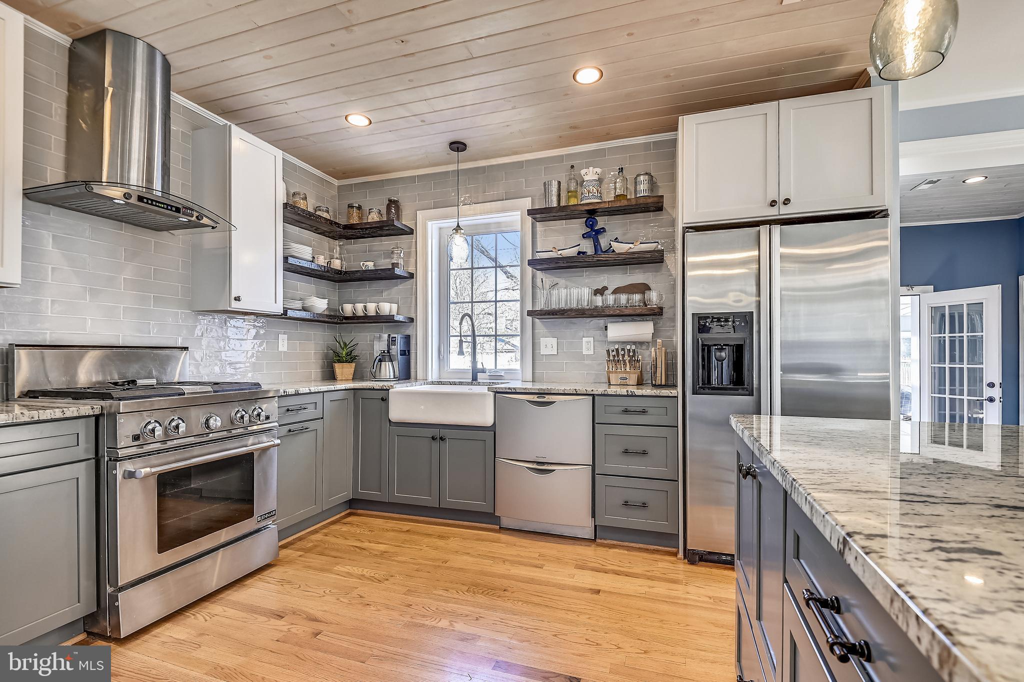 704 Kingston Road Baltimore, MD 21212 - Photo 4 of 41 Remodeled kitchen by Turner Troxell