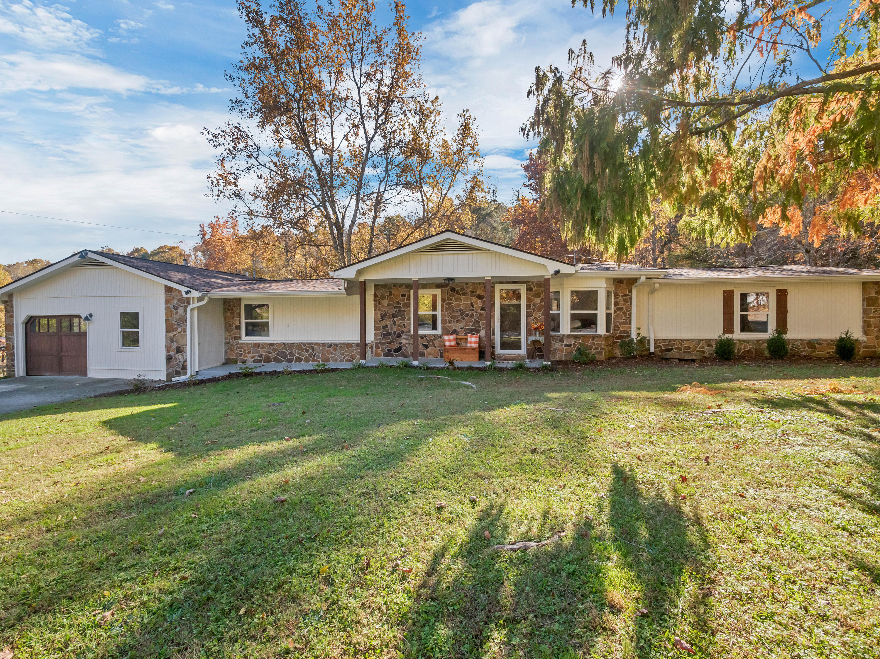 10086_StandiferGapRd-18