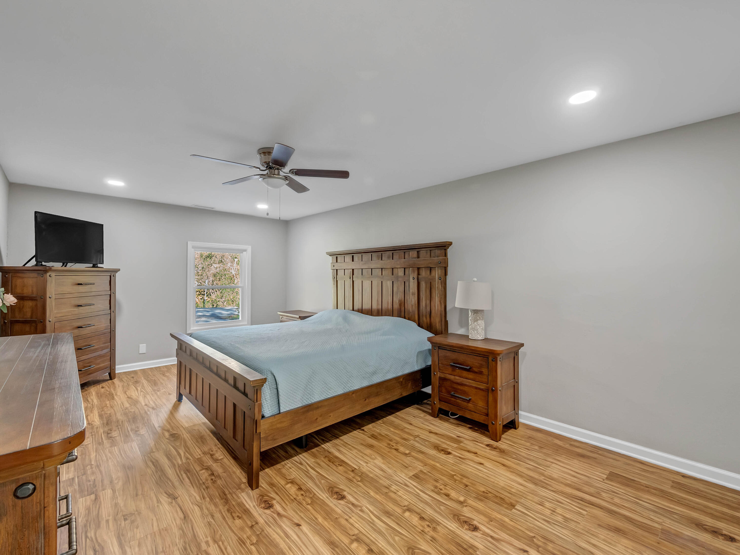 10086 Standifer Gap Road Ooltewah, TN 37363 - Photo 11 of 24 10086_StandiferGapRd-7