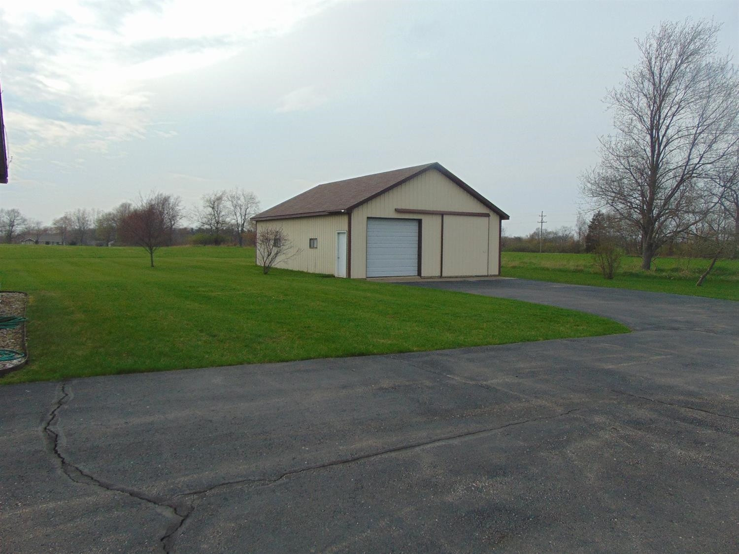 1600 Hayball Road Jackson, MI 49201 - Photo 15 of 39 Photo 19