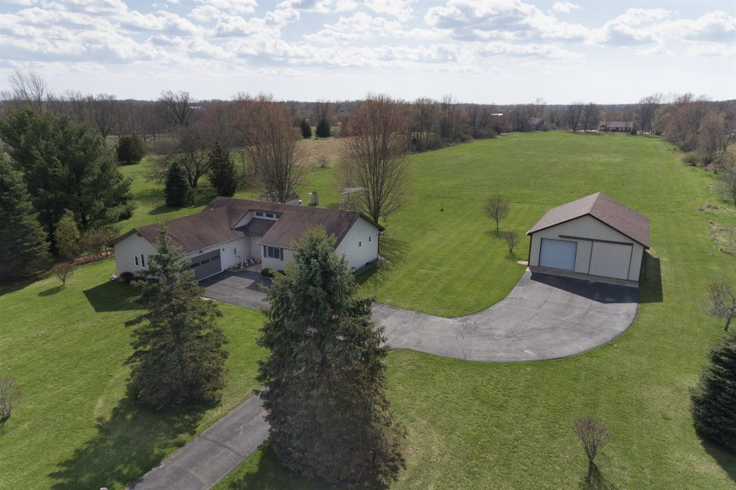 1600 Hayball Road Jackson, MI 49201 - Photo 3 of 39 Photo 3