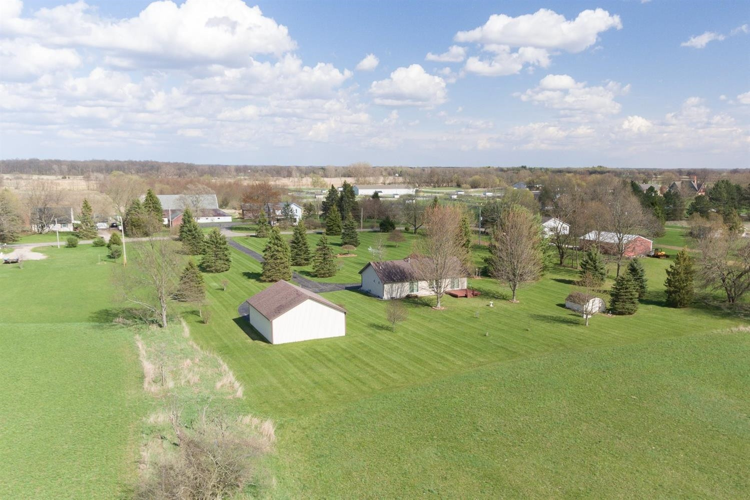 1600 Hayball Road Jackson, MI 49201 - Photo 8 of 39 Photo 11
