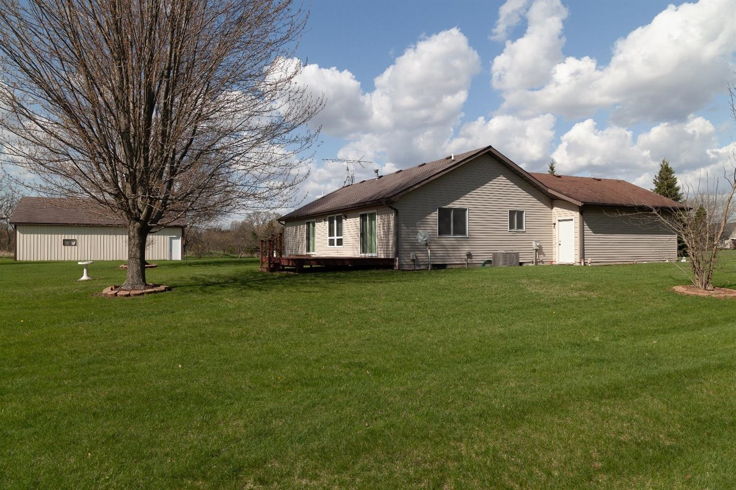 1600 Hayball Road Jackson, MI 49201 - Photo 10 of 39 Photo 14