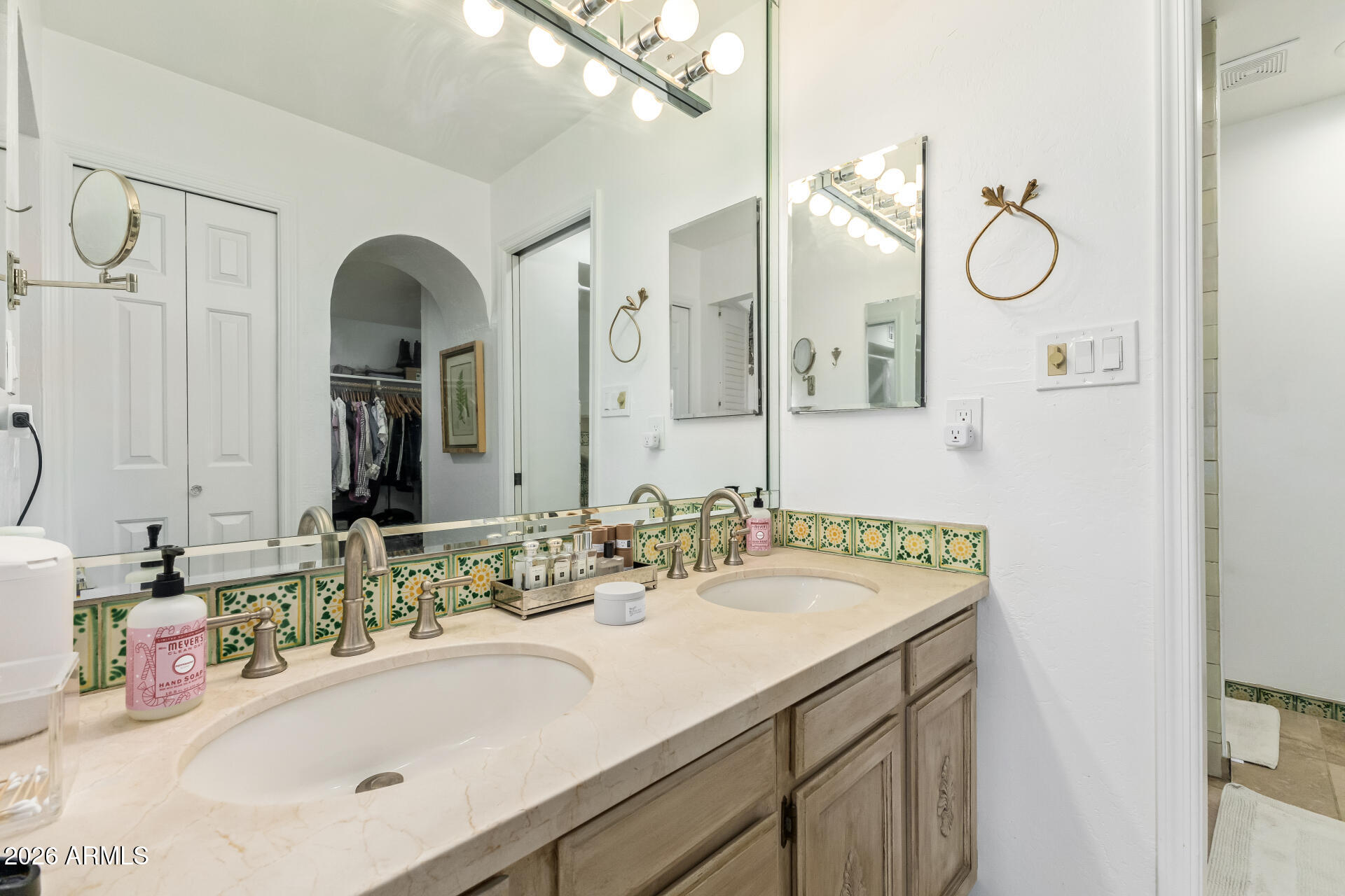 5825 North 12th Street, Unit 3 Phoenix, AZ 85014 - Photo 21 of 35 21 - 12th