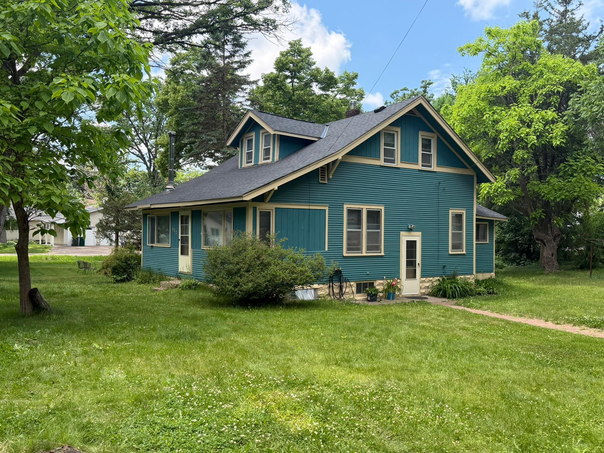 402 Stewart Road Willernie, MN 55090 - Photo 3 of 38
