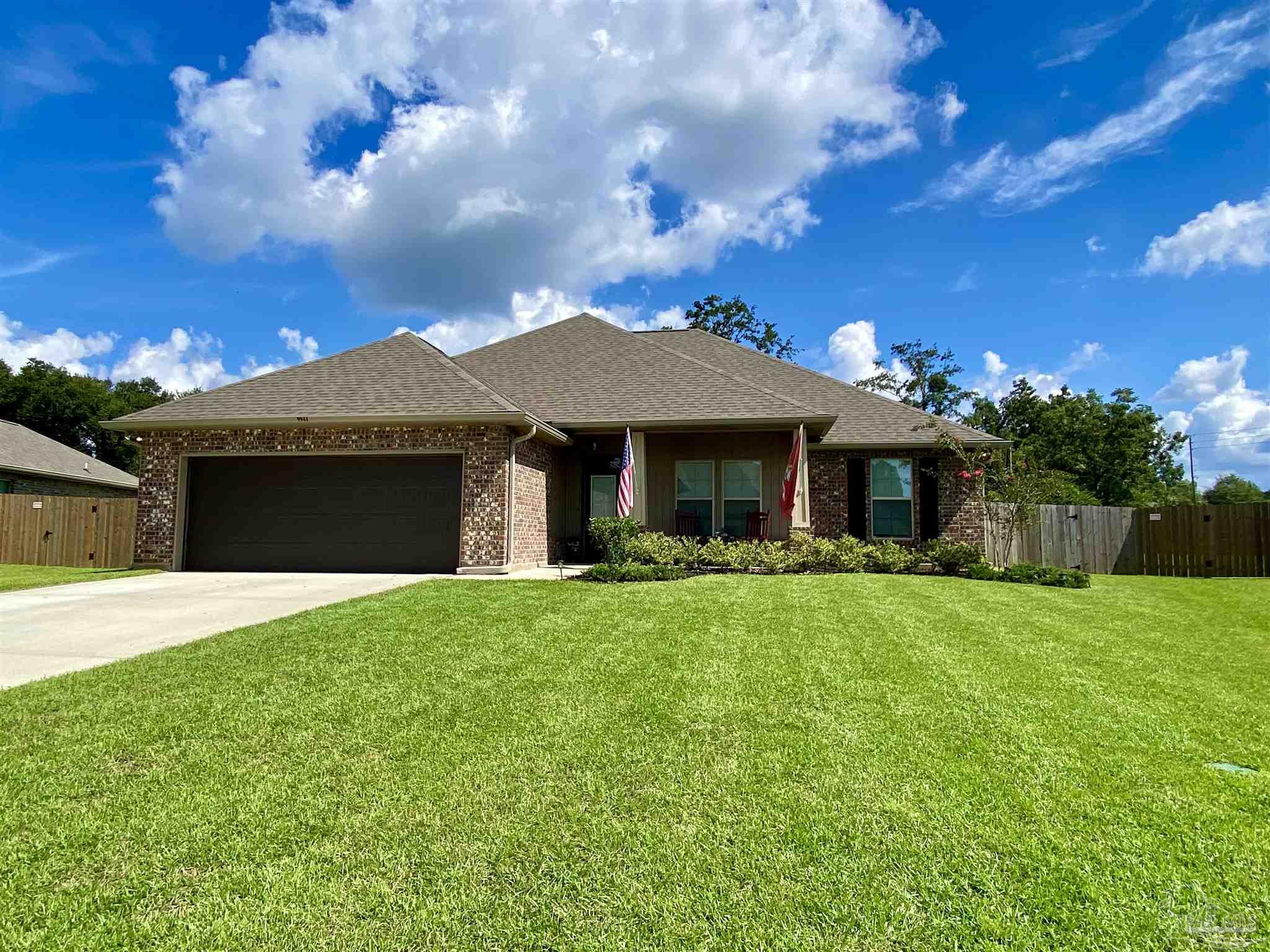 9944 Suwanee Road Pensacola, FL 32526 - Photo 3 of 46 Gallery Image 3