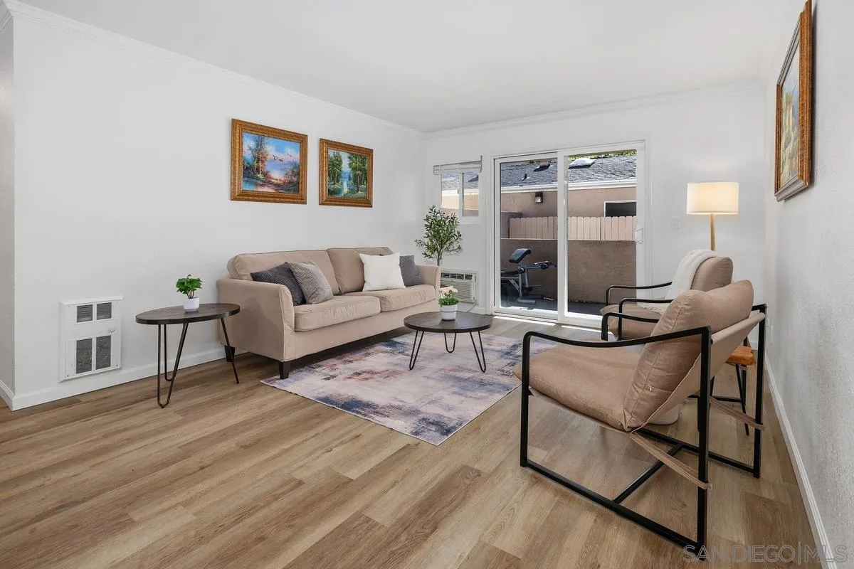 10076 Maya Linda Road, Unit 1101 San Diego, CA 92126 - Photo 3 of 23