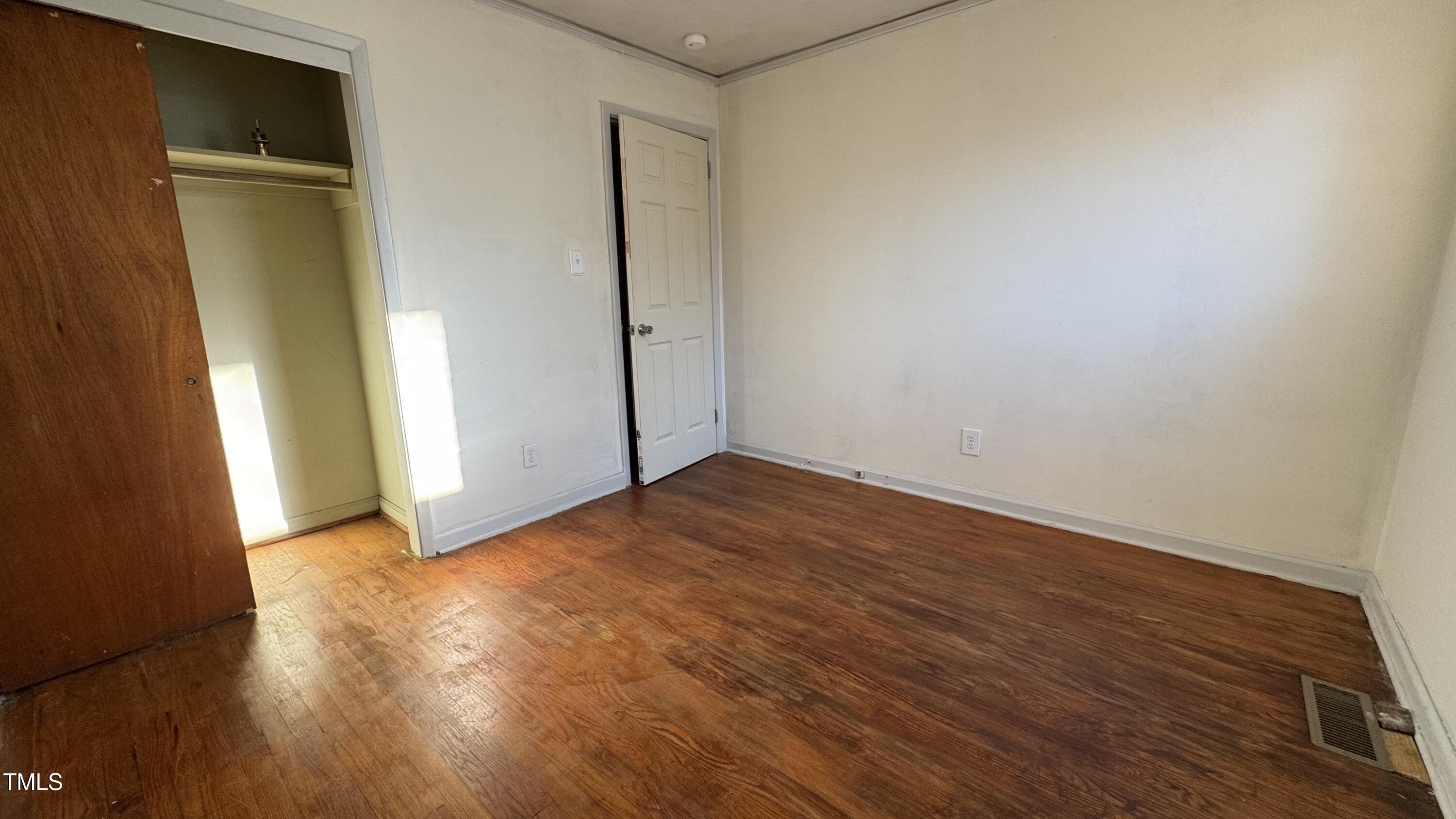 720 Darby Street Raleigh, NC 27610 - Photo 7 of 14 Image_20250112135515