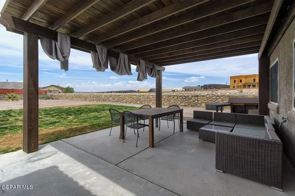 $439,900 | 2183 Enchanted Brim Drive, El Paso, TX 79911