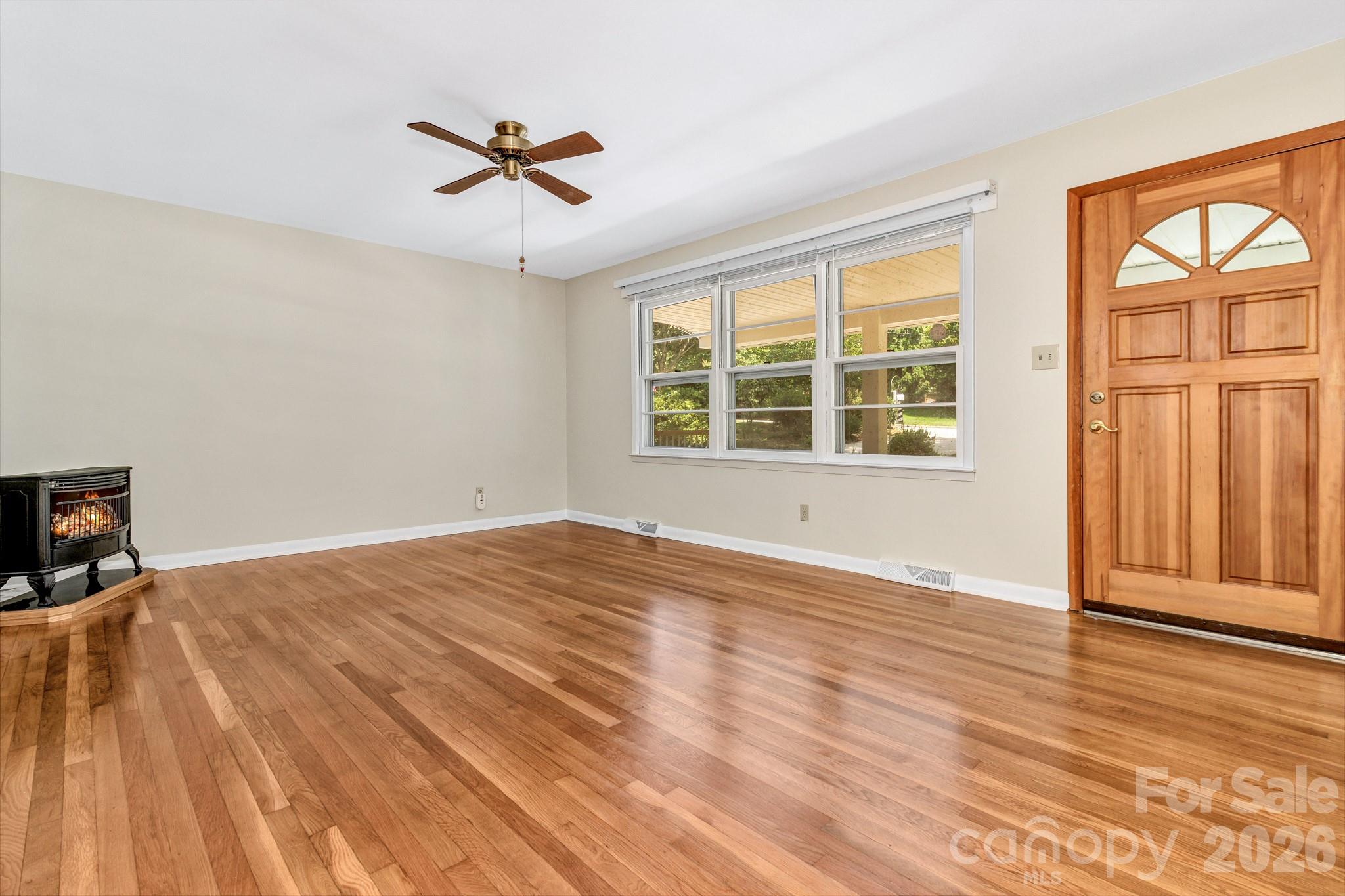 67 Wagon Road Asheville, NC 28805 - Photo 7 of 44