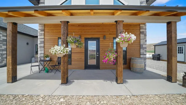 $879,999 | 1626 10 Road, Mack, CO 81525