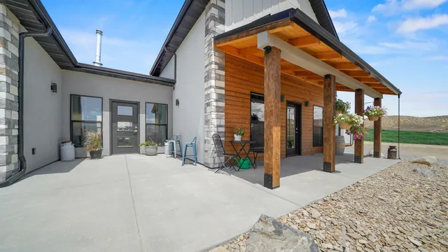 $879,999 | 1626 10 Road, Mack, CO 81525