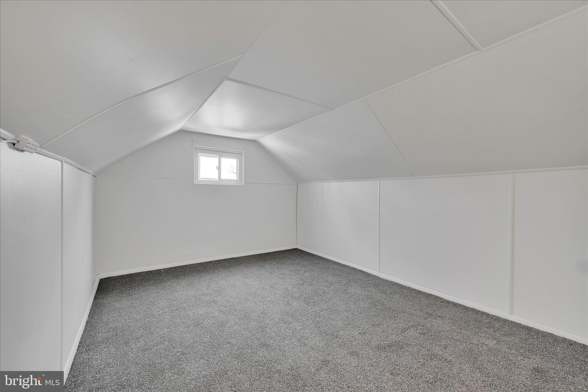 526 Harding Avenue Reading, PA 19607 - Photo 20 of 31 Bedroom