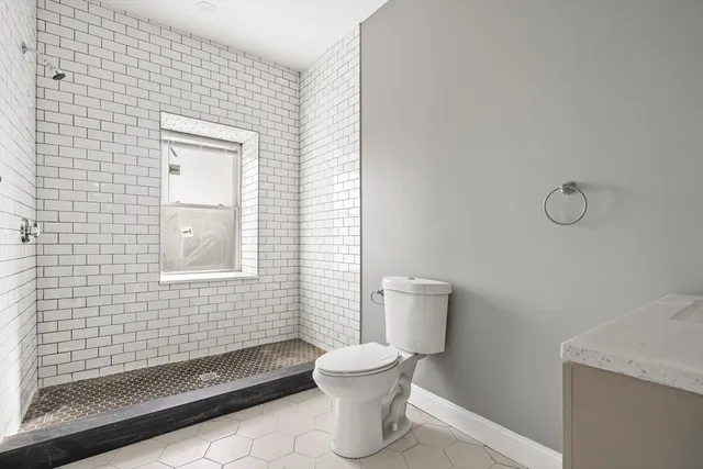 $2,574,000 | 17-19 Spring Garden Street, Boston, MA 02125