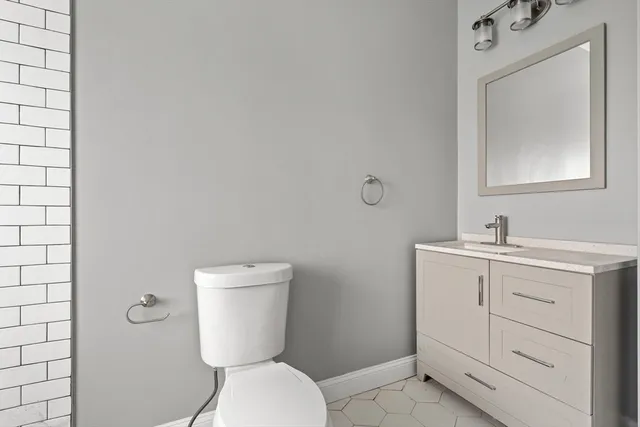 $2,574,000 | 17-19 Spring Garden Street, Boston, MA 02125