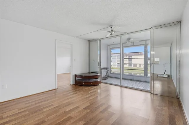 $92,777 | 8951 Sunrise Lakes Boulevard, Unit 209, Sunrise, FL 33322