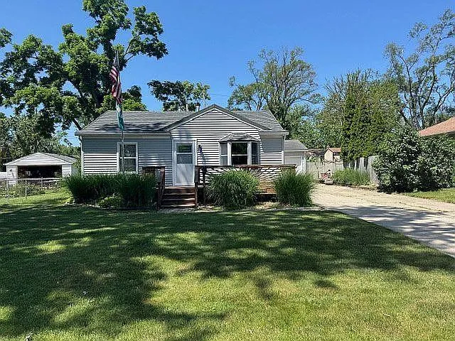 $230,000 | 30767 Brentwood Street, Southfield, MI 48076