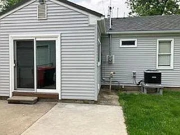 $230,000 | 30767 Brentwood Street, Southfield, MI 48076