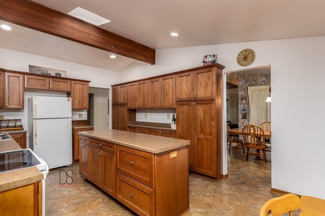 1508 North 2980th Road Ottawa, IL 61350 - Photo 8 of 26 Gallery Image 8