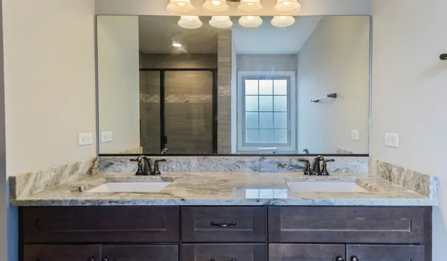 $620,000 | 2205 Maple Hill, Downers Grove, IL 60516