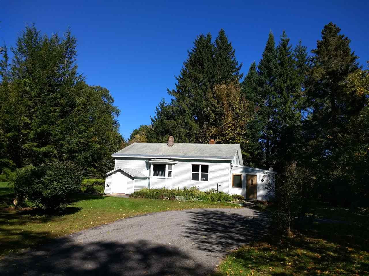90 Ernst Road Wilton, NY 12831 - Photo 4 of 27 Photo 4