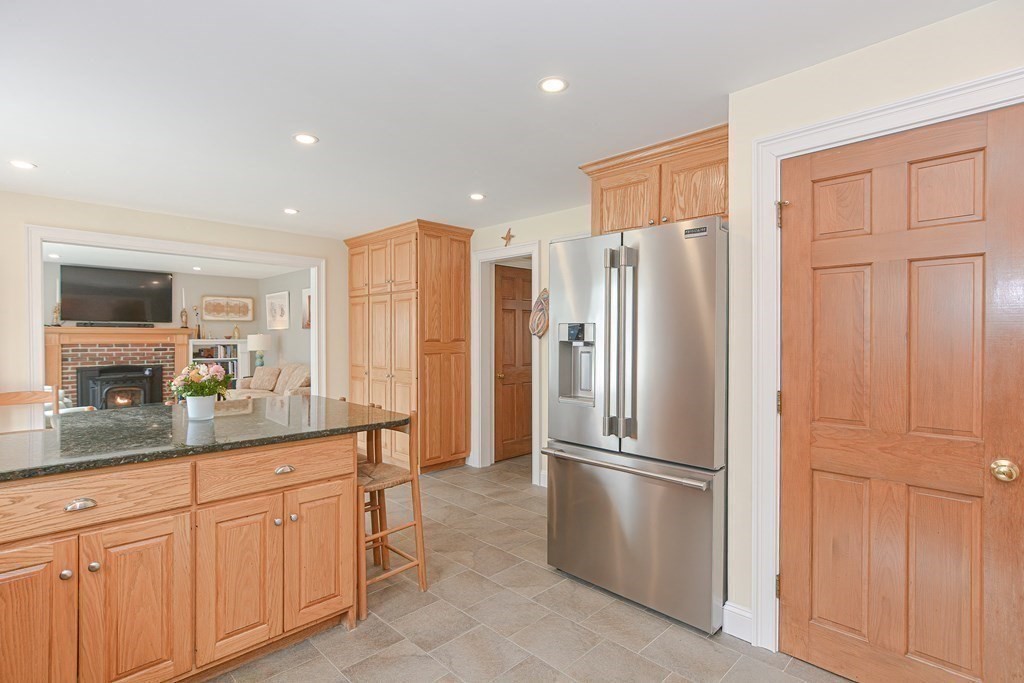 34 Anthony Road Hopedale, MA 01747 - Photo 14 of 41 Gallery Image 14