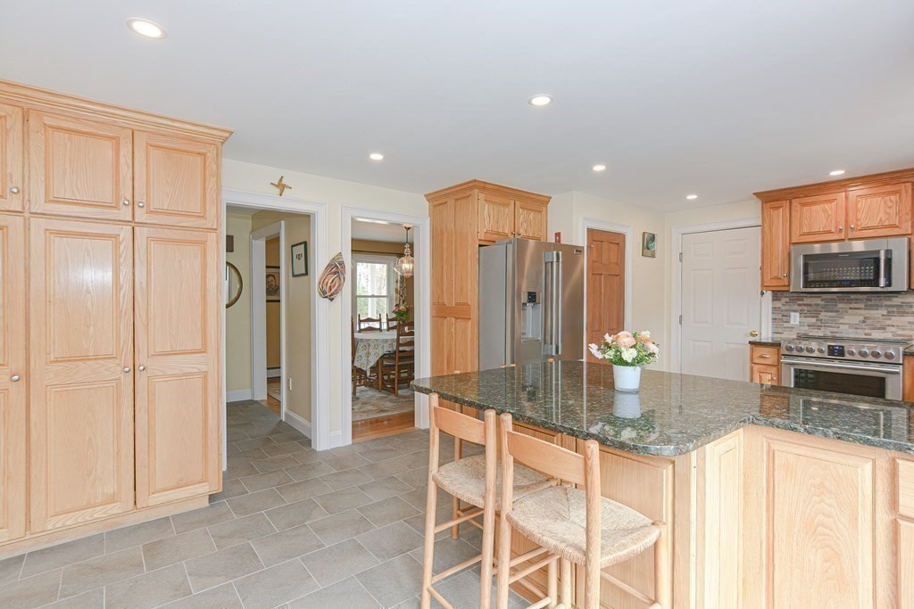 34 Anthony Road Hopedale, MA 01747 - Photo 16 of 41 Gallery Image 16