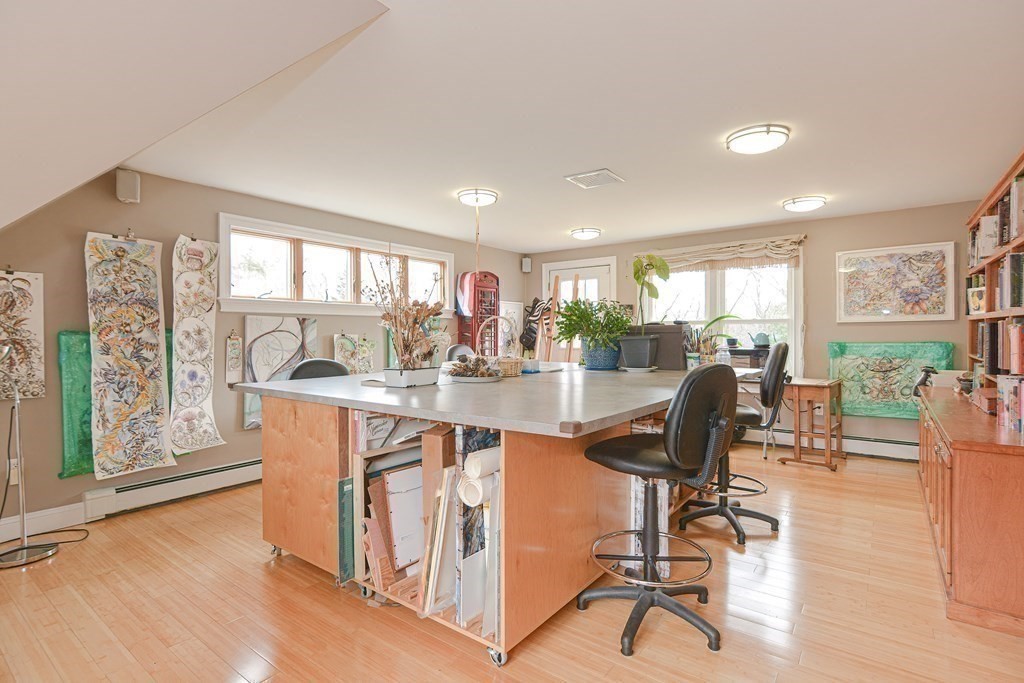 34 Anthony Road Hopedale, MA 01747 - Photo 21 of 41 Gallery Image 21