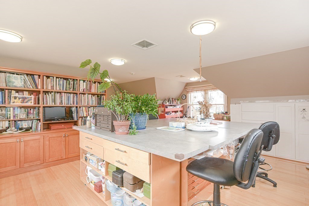 34 Anthony Road Hopedale, MA 01747 - Photo 23 of 41 Gallery Image 23